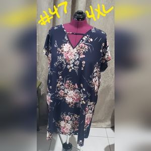 WOMEN'S CLOTHING SIZE 4 XL # 47